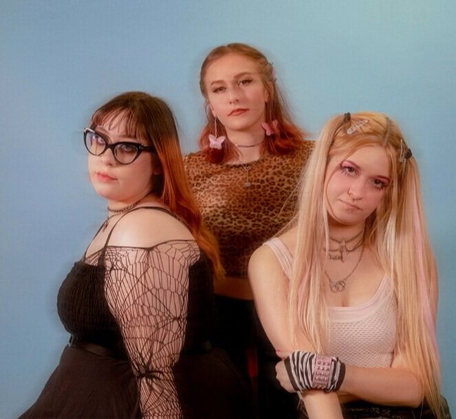 dollz.jpg